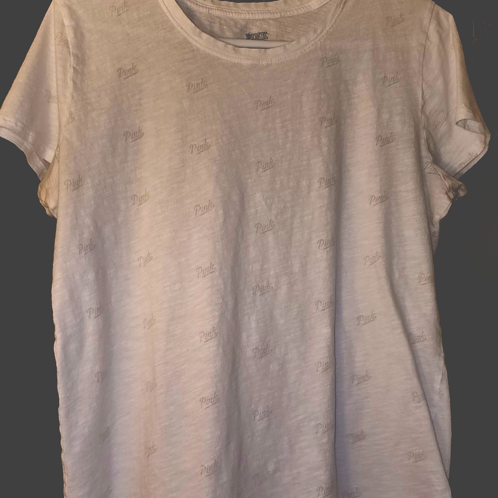 Victoria's Secret PINK Graphic Tee
